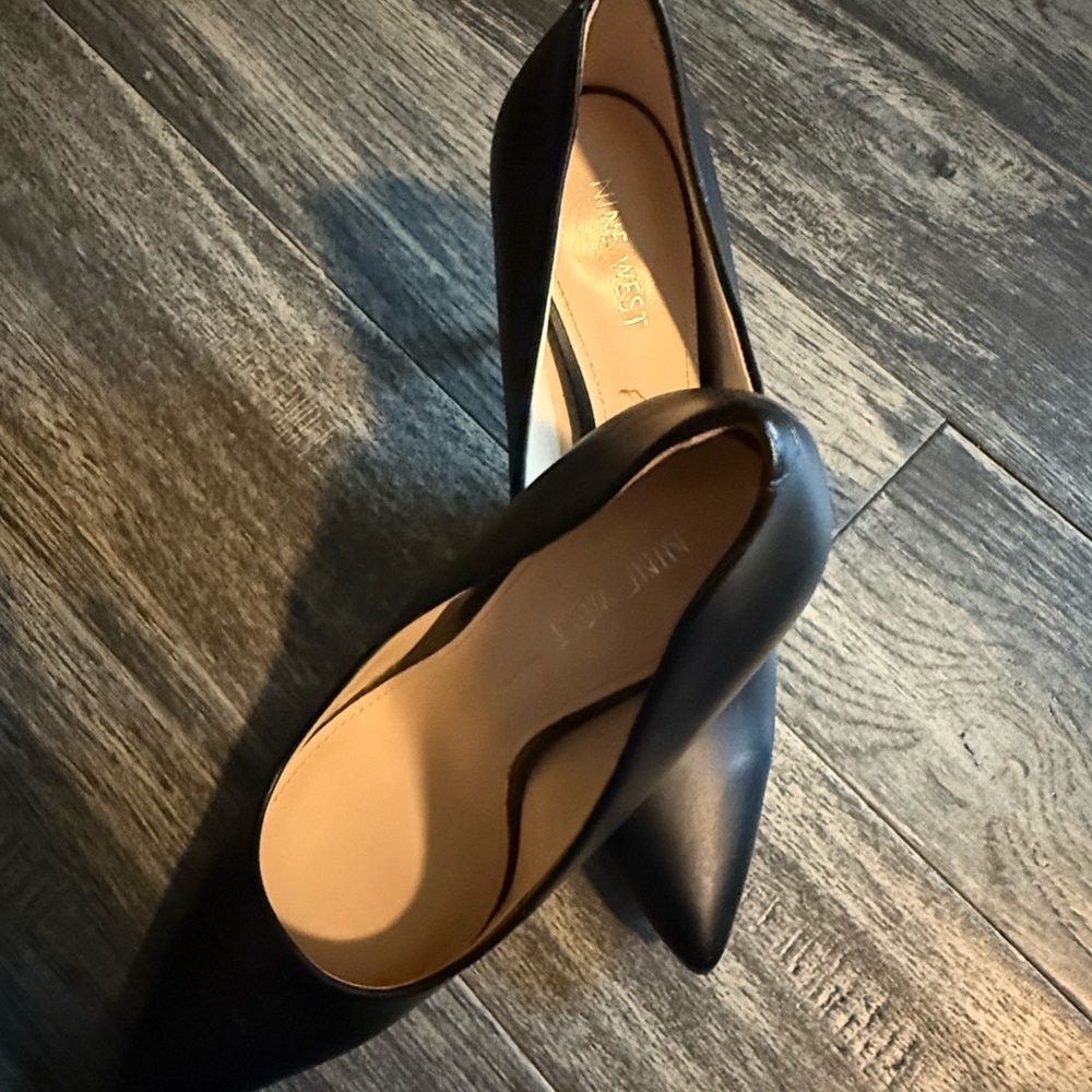 Nine West Black Stiletto Heels Classic Pumps